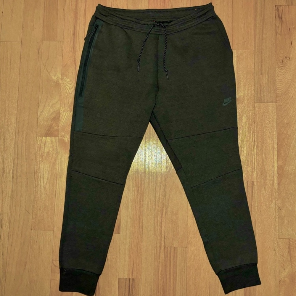 Nike Sportswear Tech Fleece Pants Dark Green